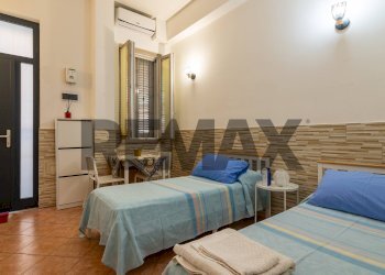Camera / camera da letto - Two-room apartment Via Andrea Saluta
 
1/A, Augusta - photo 9