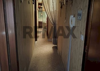 Hall / corridoio - Casa indipendente Via Liguria
 
11/13, Paterno - foto 11