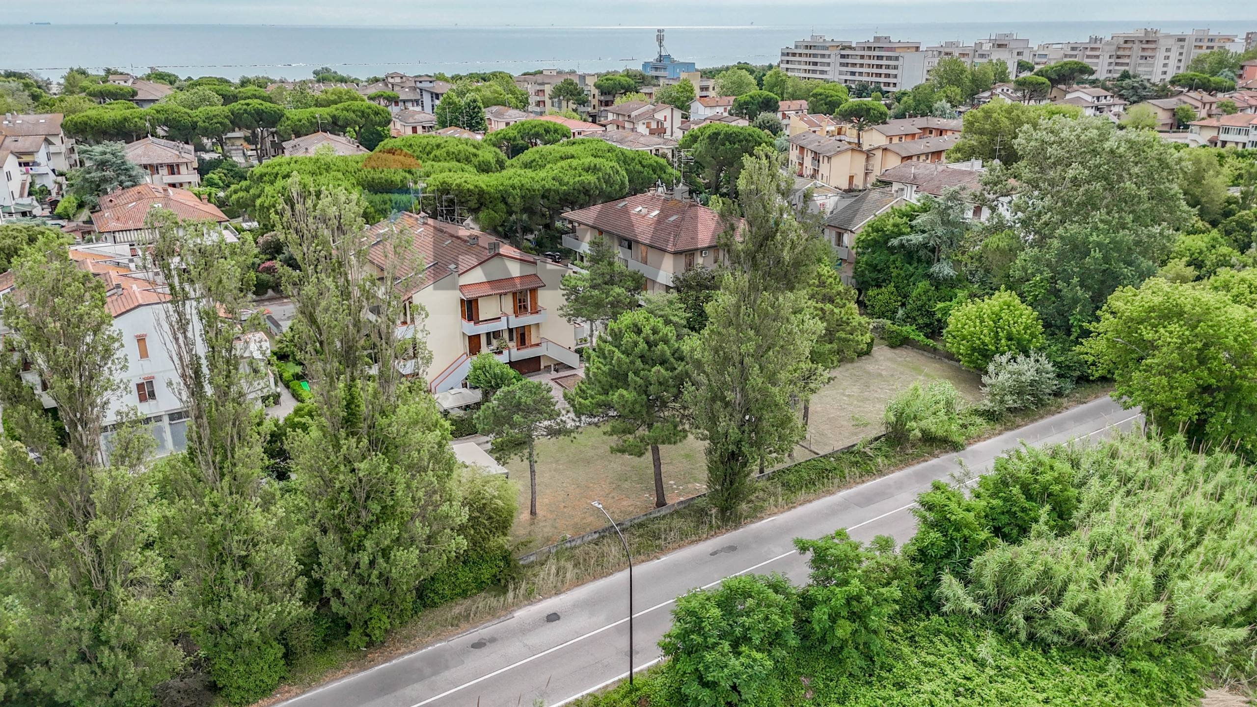 Edificio all\'aperto - Villa a Schiera Viale Giotto
 
41, Ravenna - foto 3