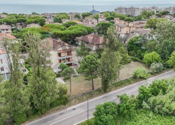 Edificio all\'aperto - Villa a Schiera Viale Giotto
41, Ravenna - foto 3