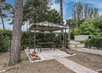 Giardino - Villa a Schiera Viale Giotto
41, Ravenna - foto 8