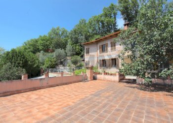 Terrazza - Semi-detached house Via Rocca Sant'Angelo
 
46, Assisi - photo 3