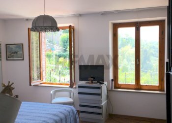 Camera / camera da letto - Semi-detached house Via Rocca Sant'Angelo
 
46, Assisi - photo 11