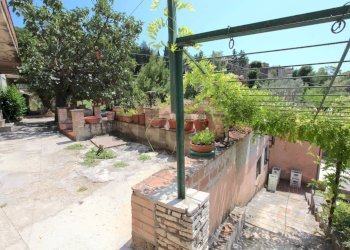 Terrazza - Semi-detached house Via Rocca Sant'Angelo
 
46, Assisi - photo 26