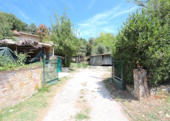 Giardino - Semi-detached house Via Rocca Sant'Angelo
 
46, Assisi - photo 39
