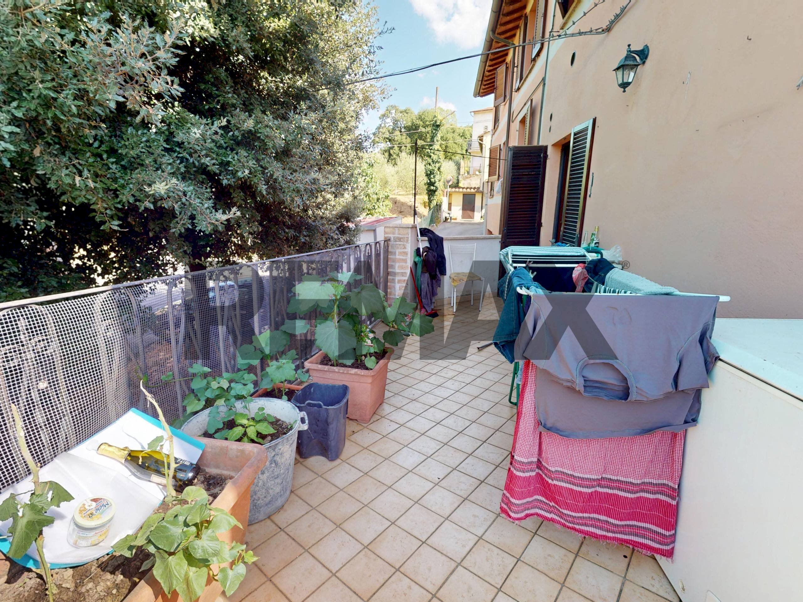 Terrazza - Three-room apartment Via Francescana
 
2, Deruta - photo 3