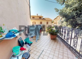 Terrazza - Three-room apartment Via Francescana
 
2, Deruta - photo 4