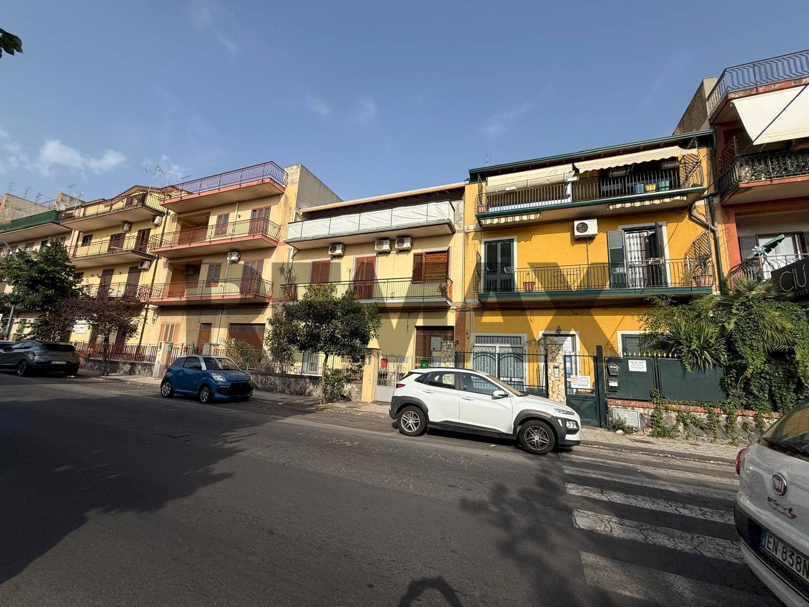Edificio all\'aperto - Trilocale Via della Regione
68, San Giovanni la Punta - foto 2