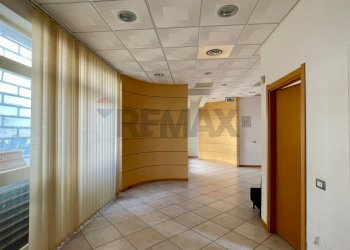 Hall / corridoio - Office Viale Autonomia
 
18, Caltagirone - photo 46