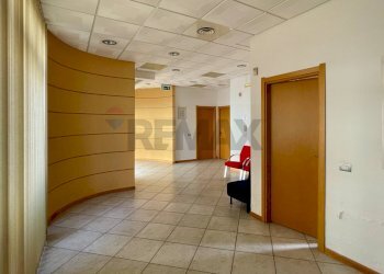 Ricezione / Lobby - Office Viale Autonomia
 
18, Caltagirone - photo 47