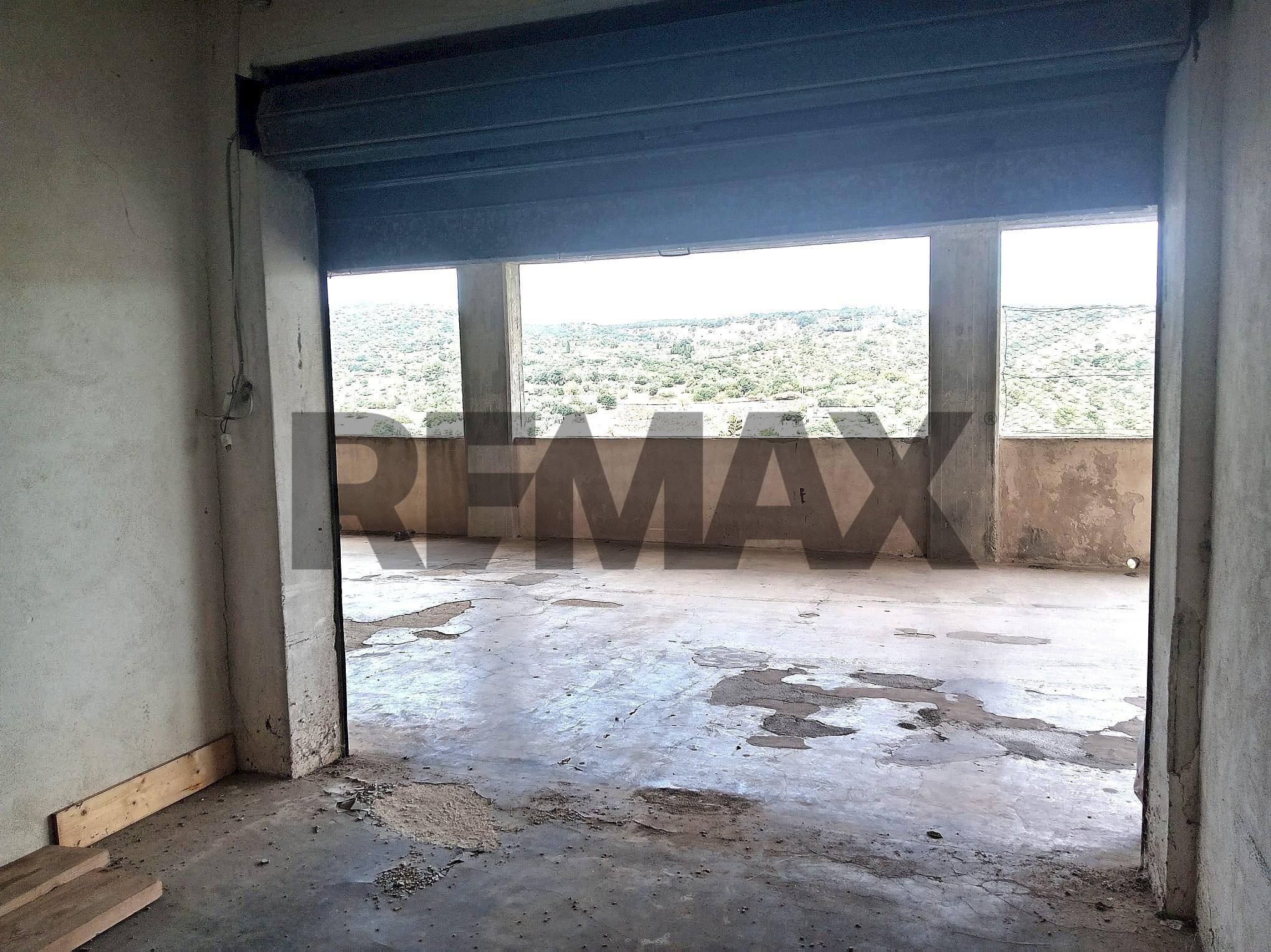 Parcheggio - Box Via I Maggio
sn, Sortino - photo 2