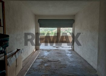 Parcheggio - Box Via I Maggio
 
sn, Sortino - photo 10