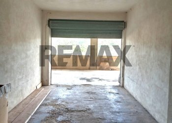 Parcheggio - Box Via I Maggio
 
sn, Sortino - photo 11