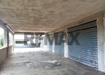 Parcheggio - Box Via I Maggio
 
sn, Sortino - photo 14