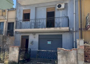 Facciata - Casa indipendente via G.E. Rizzo
 
14, Melilli - foto 1