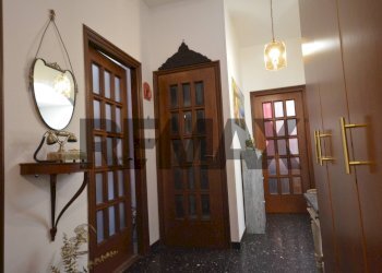 Hall / corridoio - Quadrilocale viale della libertà
 
10, Cairo Montenotte - foto 20