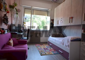 Camera / camera da letto - Quadrilocale viale della libertà
 
10, Cairo Montenotte - foto 22