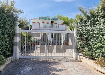 Casa all\'aperto - Appartamento Località Scialara
35, Vieste - foto 2