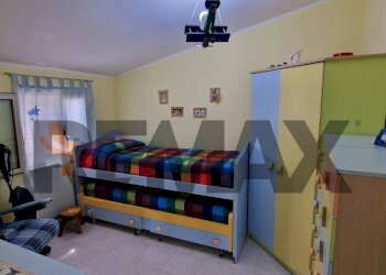 Camera / camera da letto - Appartamento Località Scialara
35, Vieste - foto 28