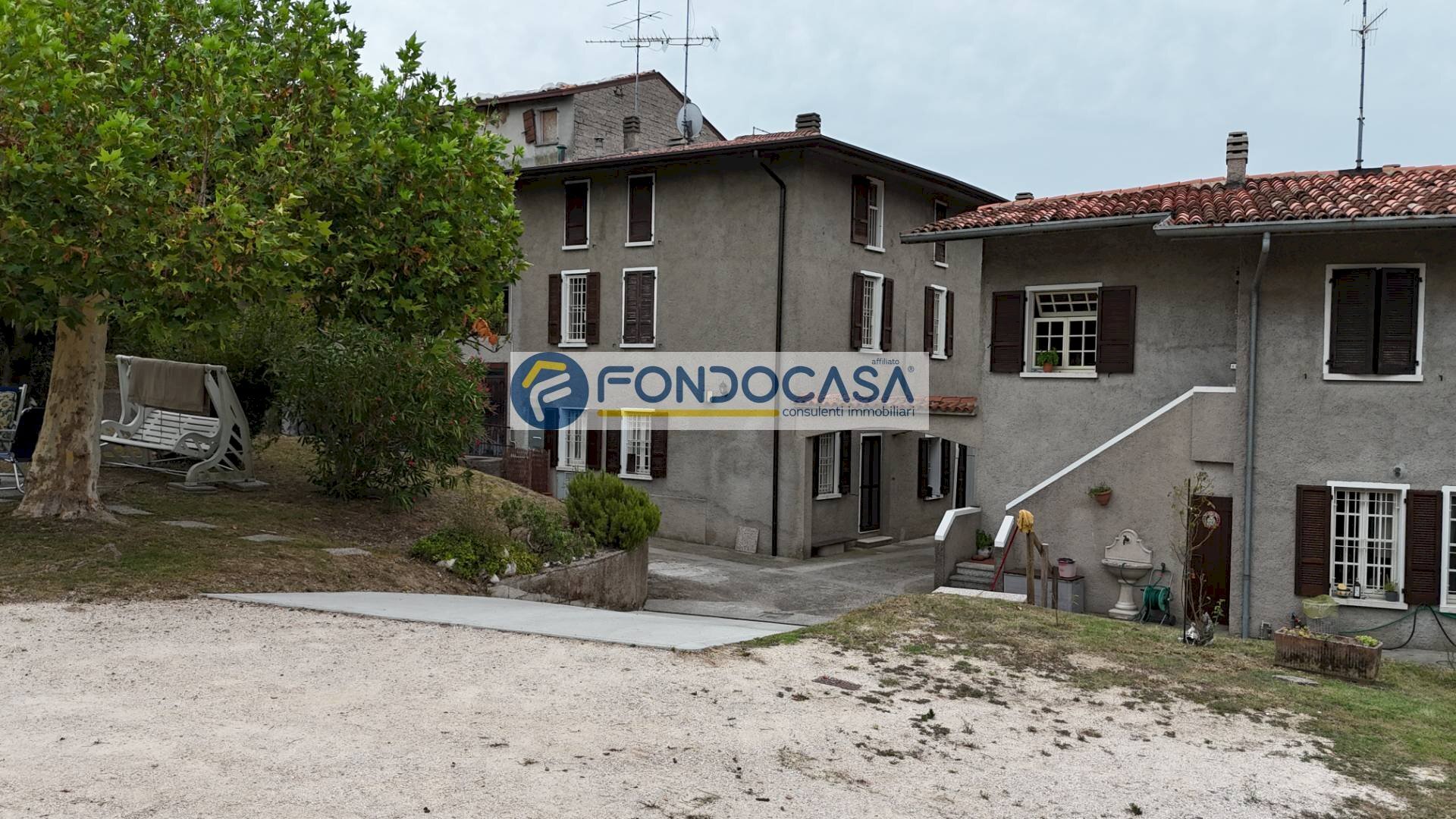 Foto 1 - Casa indipendente via grezze, Desenzano del Garda - foto 1
