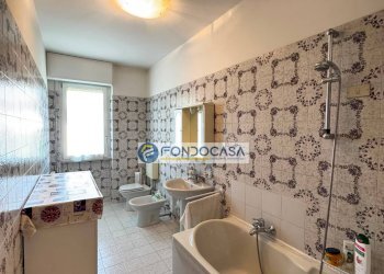 Bagno - Quadrilocale Via firenze, Massa - foto 18