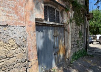 Casa all\'aperto - Casa indipendente Via Probo Mariano
131, Sulmona - foto 7