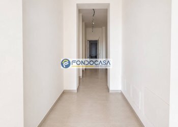corridoio - Three-room apartment via carrara
 
1, Viareggio - photo 11
