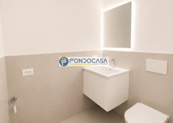 bagno di servizio - Three-room apartment via carrara
 
1, Viareggio - photo 17