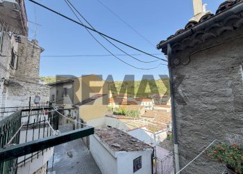 Balcone - Semi-detached house via Del Cipollaro
 
8, Campolieto - photo 14