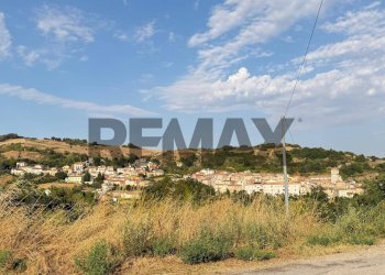 Vista delle montagne - Semi-detached house via Del Cipollaro
 
8, Campolieto - photo 21