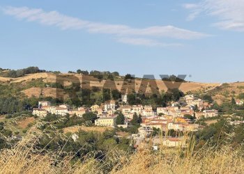 Vista delle montagne - Semi-detached house via Del Cipollaro
 
8, Campolieto - photo 25