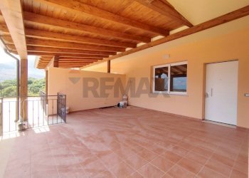 Terrazza - Casa semi indipendente via michelangelo
13, Torretta - foto 2