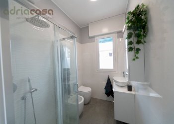 Foto 19 - Three-room apartment Viale D'Annunzio, Riccione - photo 19