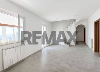 Stanza vuota - Villa via dei venti
 
94, Massarosa - photo 15