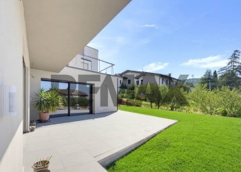 Terrazza - Semi-detached house Via Gramsci
 
2A, Cellatica - photo 17
