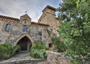 Facciata - Villa strada Statale di Baschi, Todi - foto 1