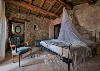Camera da letto - Villa strada Statale di Baschi, Todi - photo 23