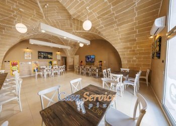 Interno non residenziale - Ristorante via Isabella d'Aragona, Gallipoli - foto 6