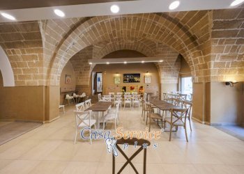 Interno non residenziale - Ristorante via Isabella d'Aragona, Gallipoli - foto 8