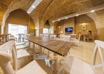 Interno non residenziale - Ristorante via Isabella d'Aragona, Gallipoli - foto 11