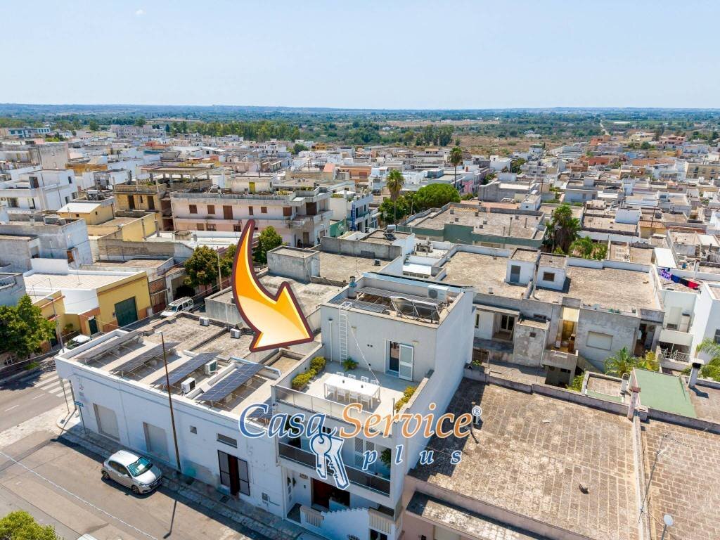 Vista - Casa indipendente via Vincenzo Bellini, Casarano - foto 3