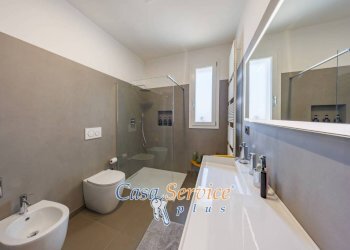 Bagno - Casa indipendente via Vincenzo Bellini, Casarano - foto 12