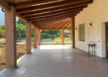 Veranda - Villa via Fondo Crocco, Carini - photo 3
