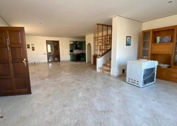 Salone - Villa via Fondo Crocco, Carini - photo 10