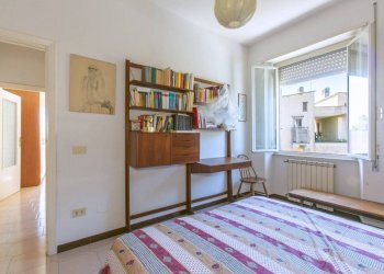 Camera da letto - Four-room apartment via Ninfa, 7, Anzio - photo 22