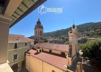Vista - Four-room apartment piazza P. G. Mauro, 8, Dolceacqua - photo 1
