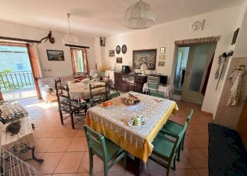 Salone - Casa indipendente Frazione Festiona Soprana, 8, Demonte - foto 3