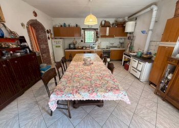 Salone - Casa indipendente Frazione Festiona Soprana, 8, Demonte - foto 4