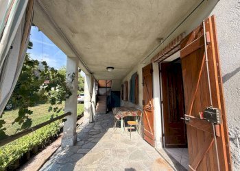 Veranda - Casa indipendente Frazione Festiona Soprana, 8, Demonte - foto 15