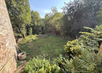 Giardino - Casa indipendente Frazione Festiona Soprana, 8, Demonte - foto 17